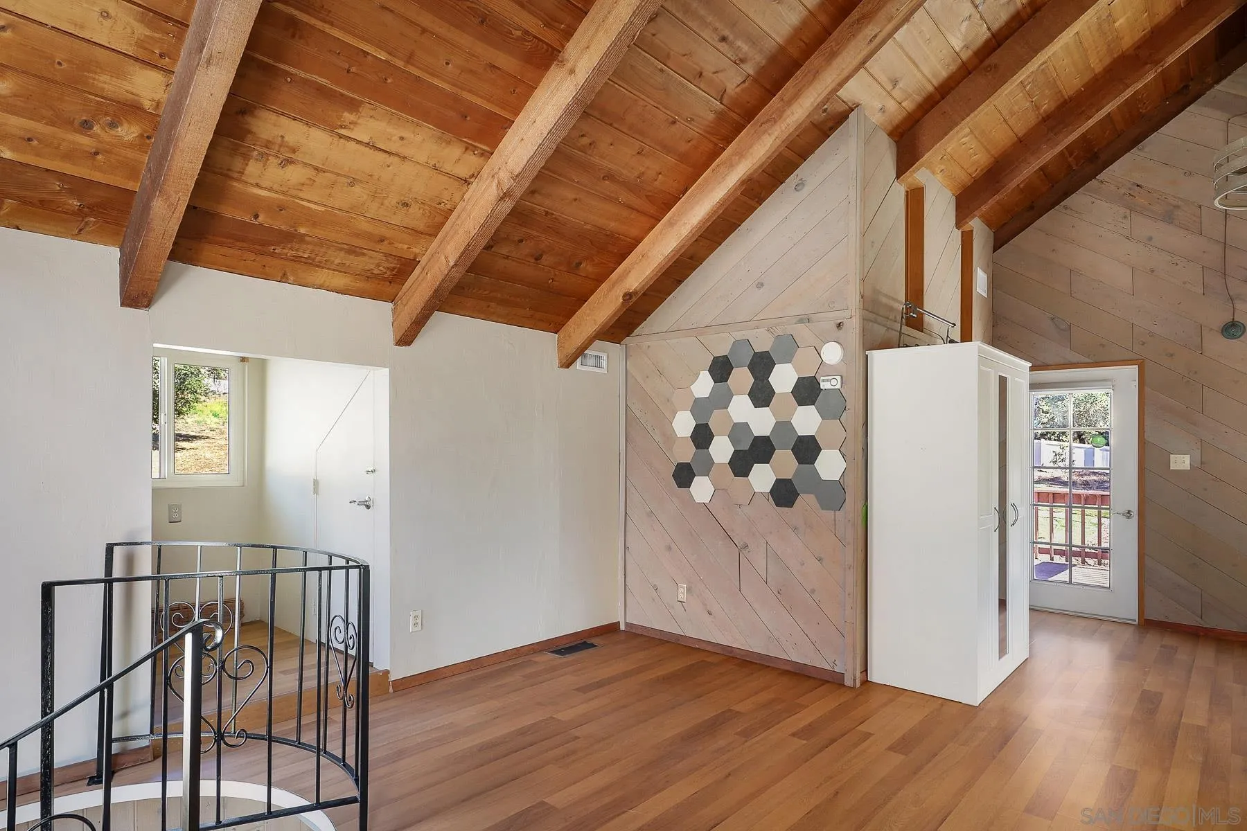 https://cdn.realtyfeed.com/cdn/127/250033521/8753cd24b2dff65ebd1c2496a4b2cef7.webp
