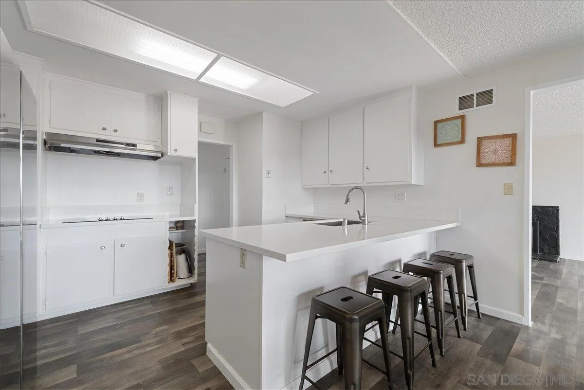 https://cdn.realtyfeed.com/cdn/127/250033525/81b8adb5baea6a35754ef2c96f0dc069.webp