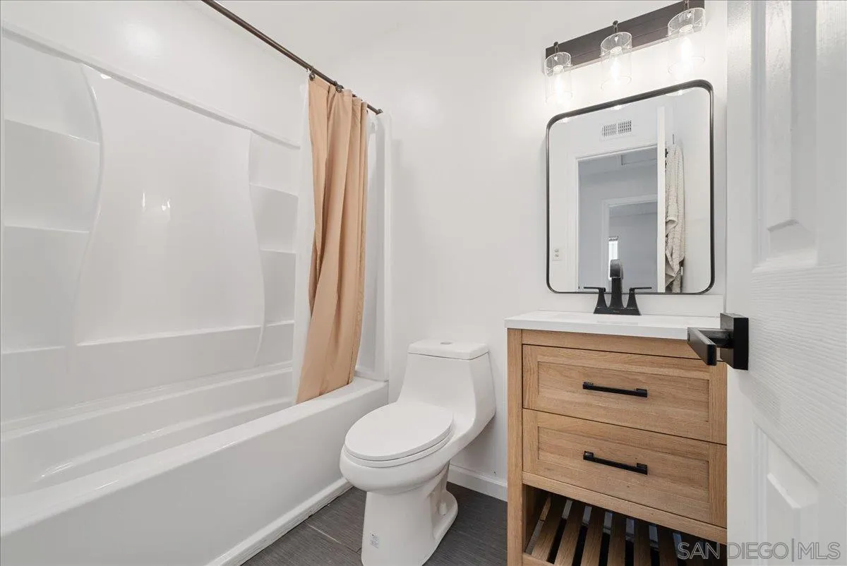https://cdn.realtyfeed.com/cdn/127/250033525/c01ea6911392eadd1ad053e7192e3da8.webp