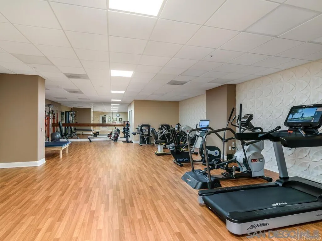 https://cdn.realtyfeed.com/cdn/127/250033526/e10a1cb1cddc8356f027d8fb767551c4.webp