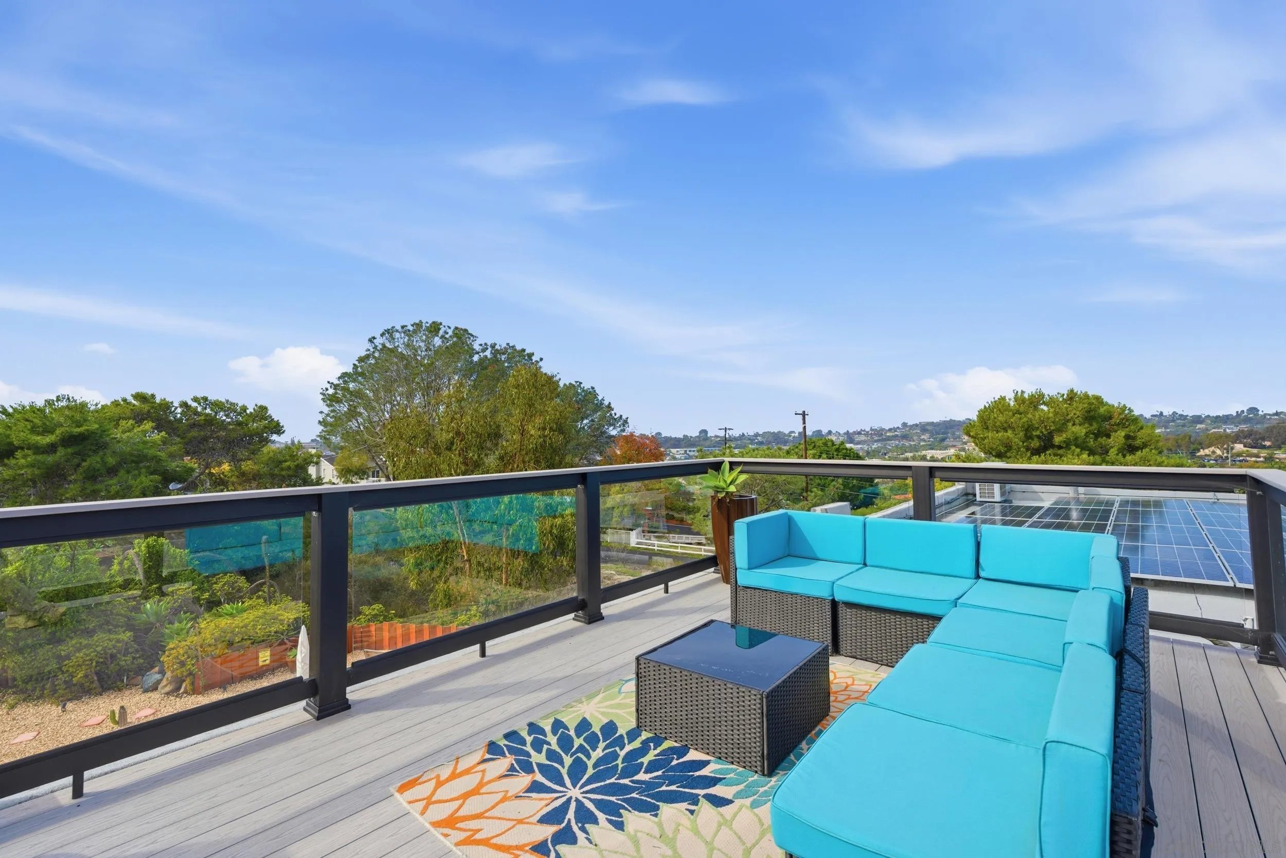 https://cdn.realtyfeed.com/cdn/127/250033529/4f8ca8574488c16cc4ceadd9de06b64b.webp