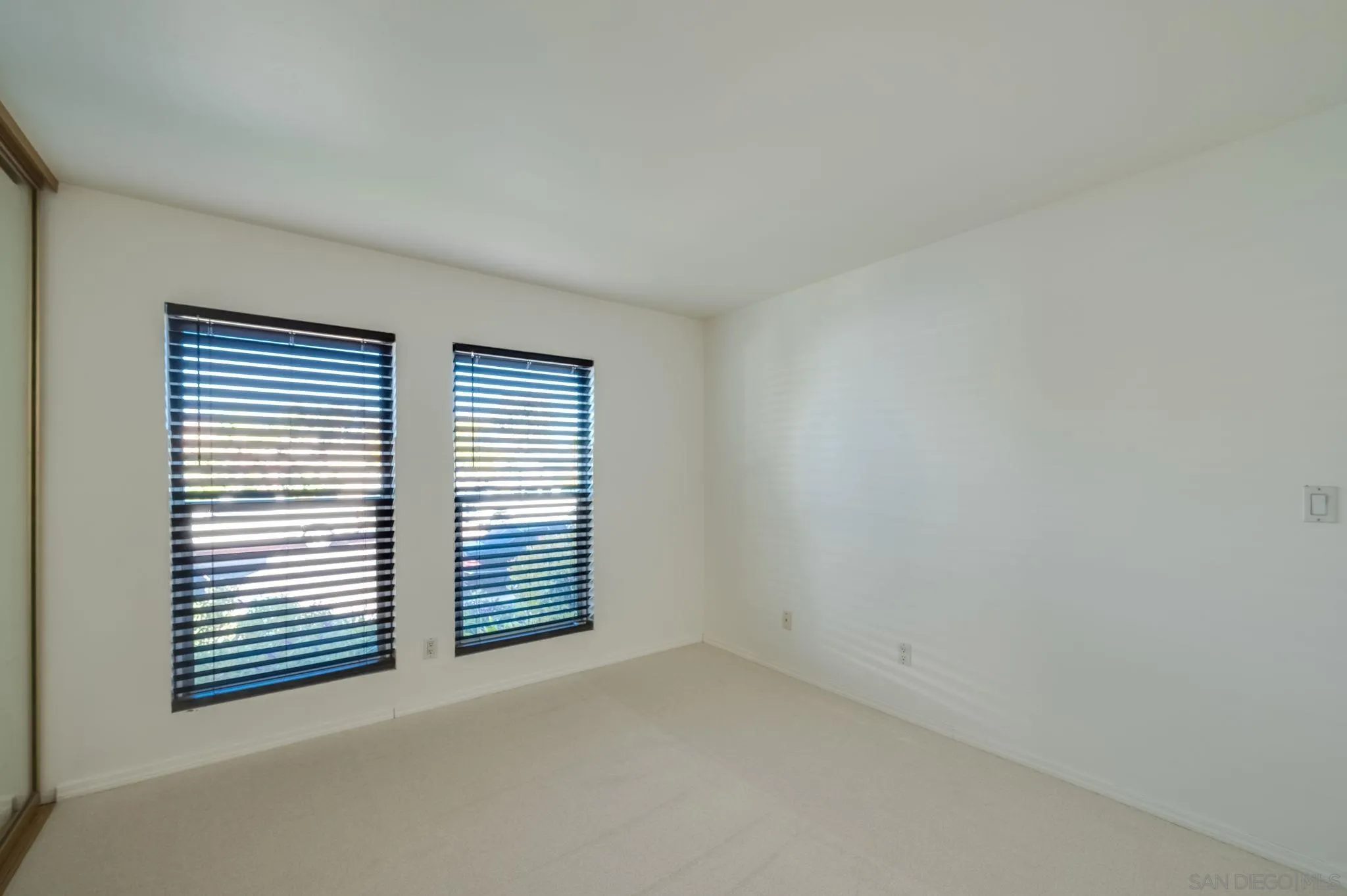 Photo #17: 250033540 Listing: Photo #17