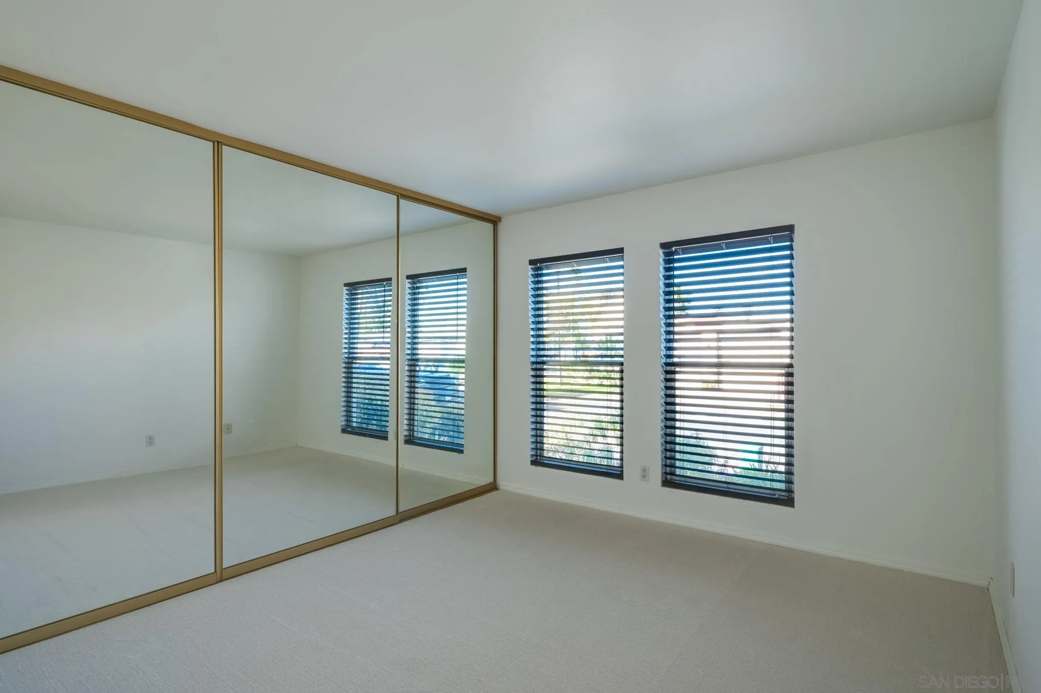 Photo #18: 250033540 Listing: Photo #18