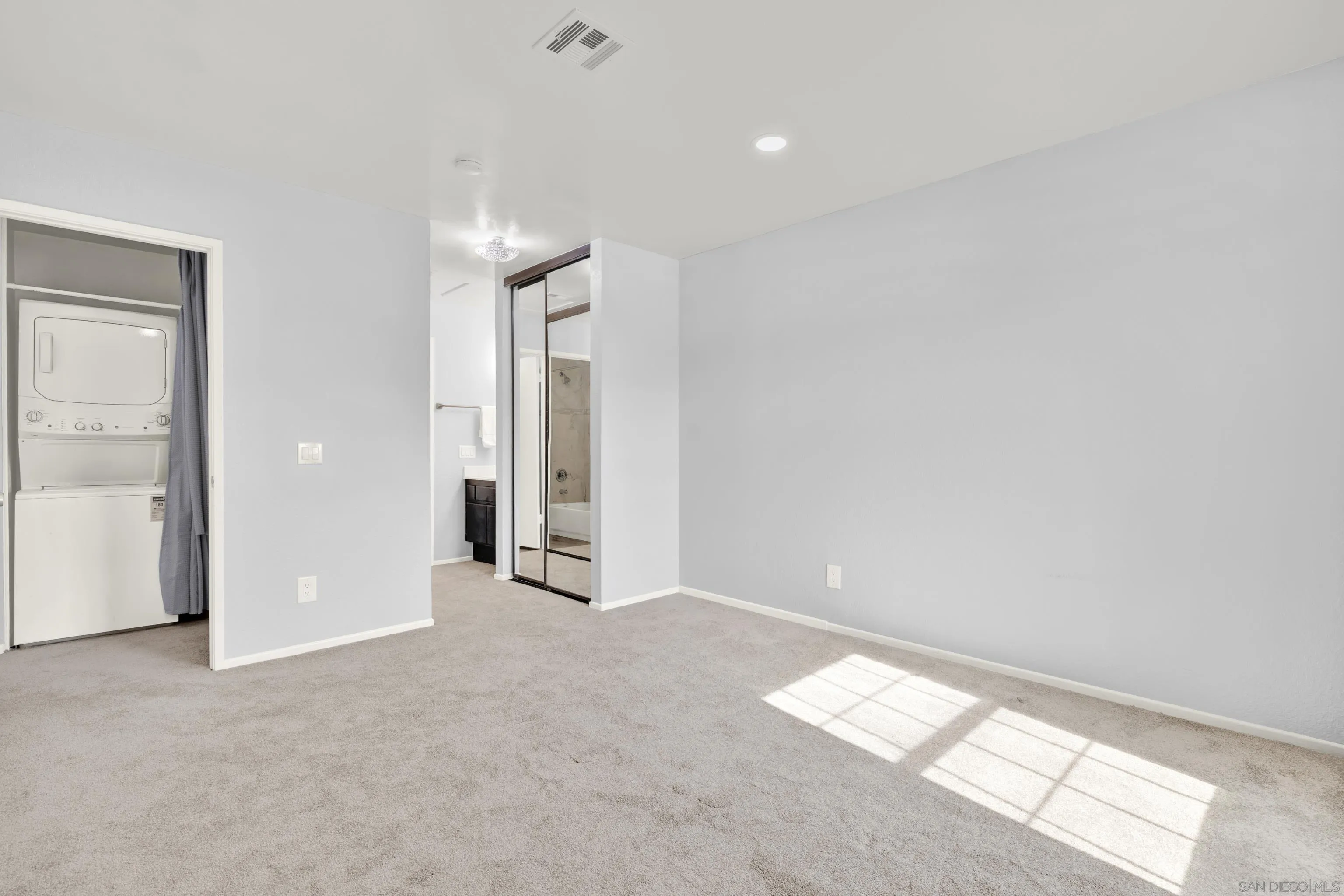 Photo #22: 250033545 Listing: Photo #22