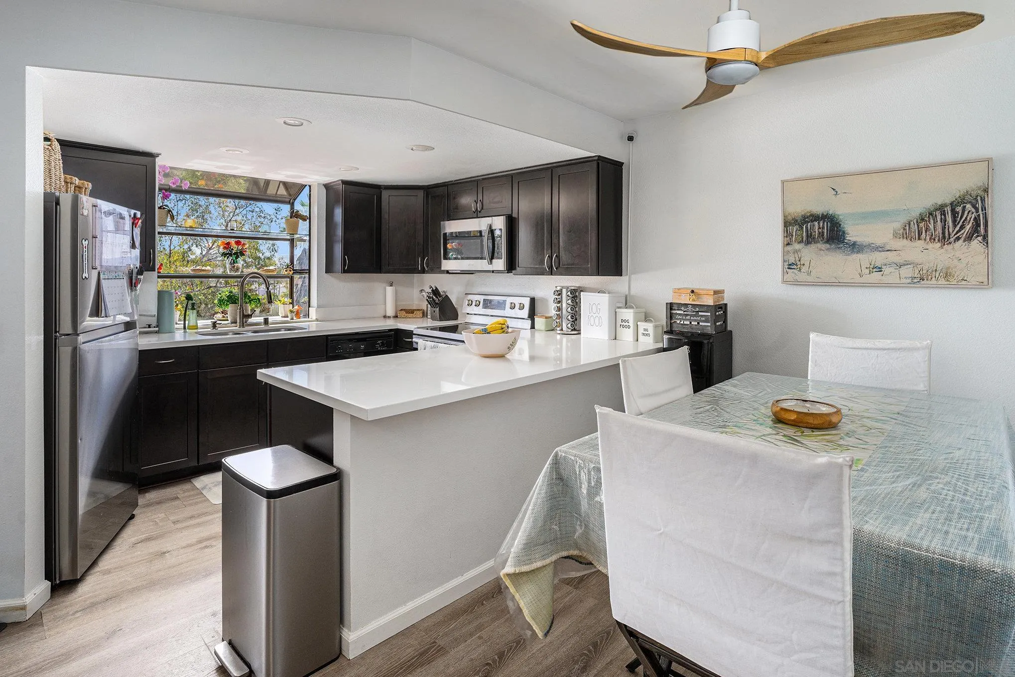 Photo #5: 250033549 Listing 