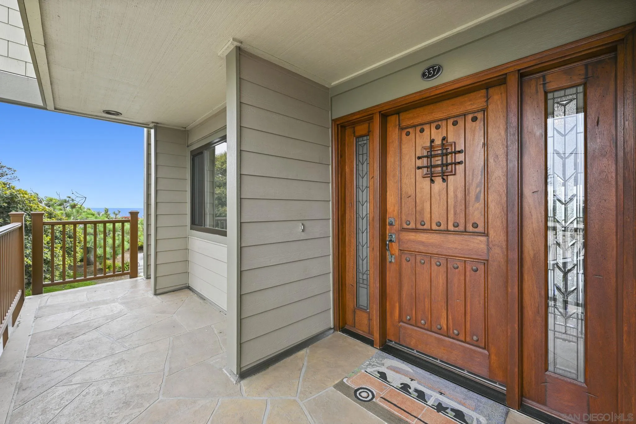 Photo #2: 250033550 Listing 