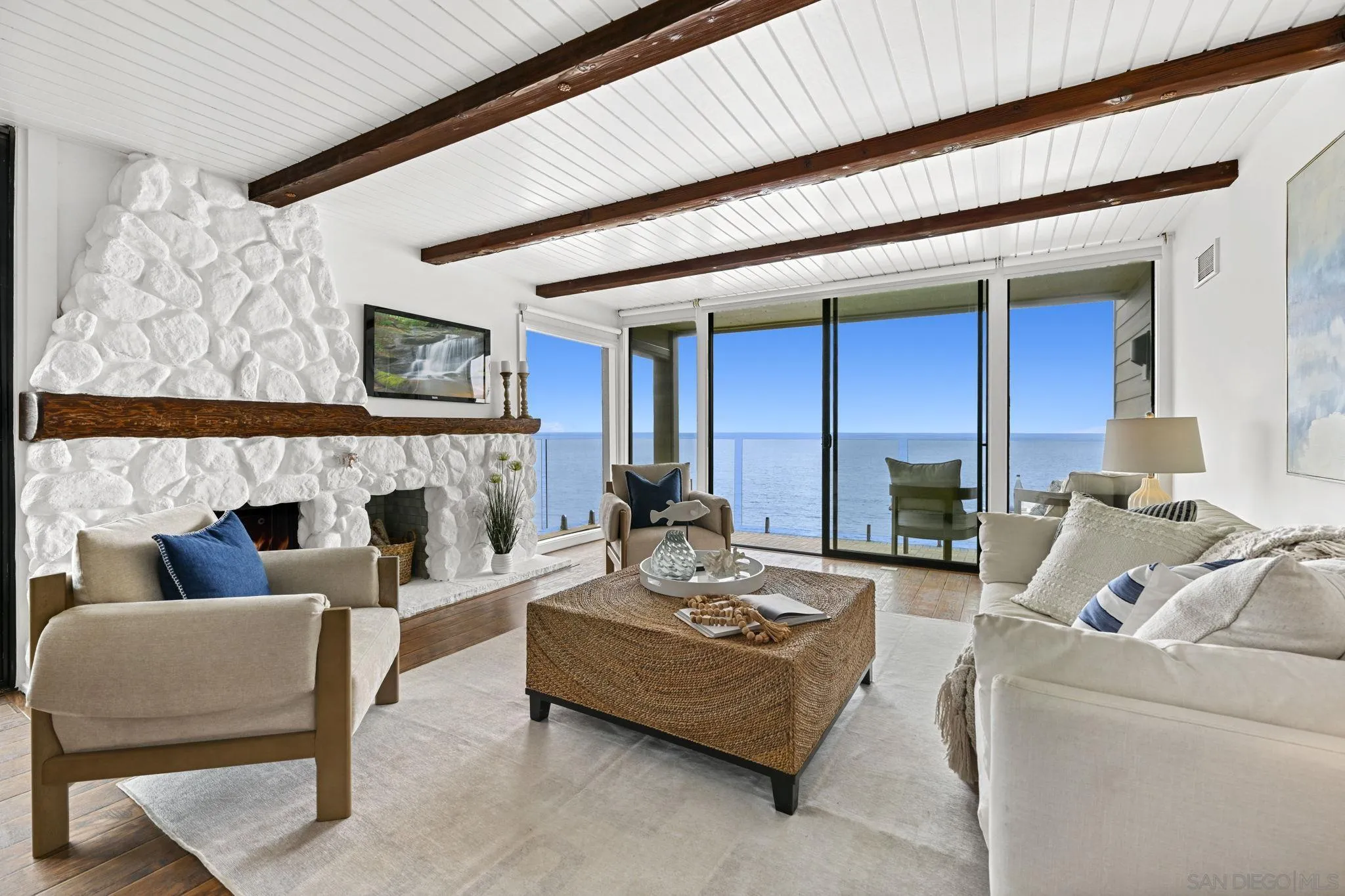Photo #12: 250033550 Listing: Photo #12