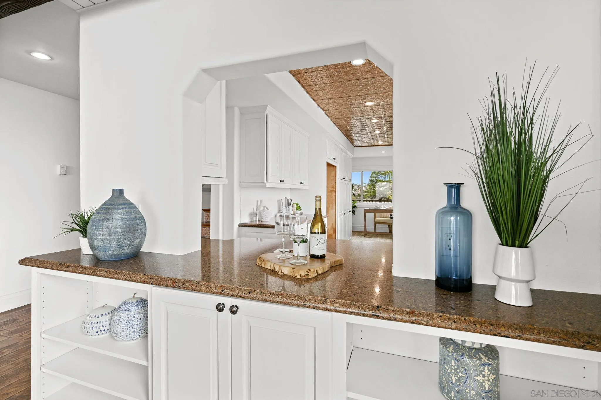 Photo #16: 250033550 Listing: Photo #16