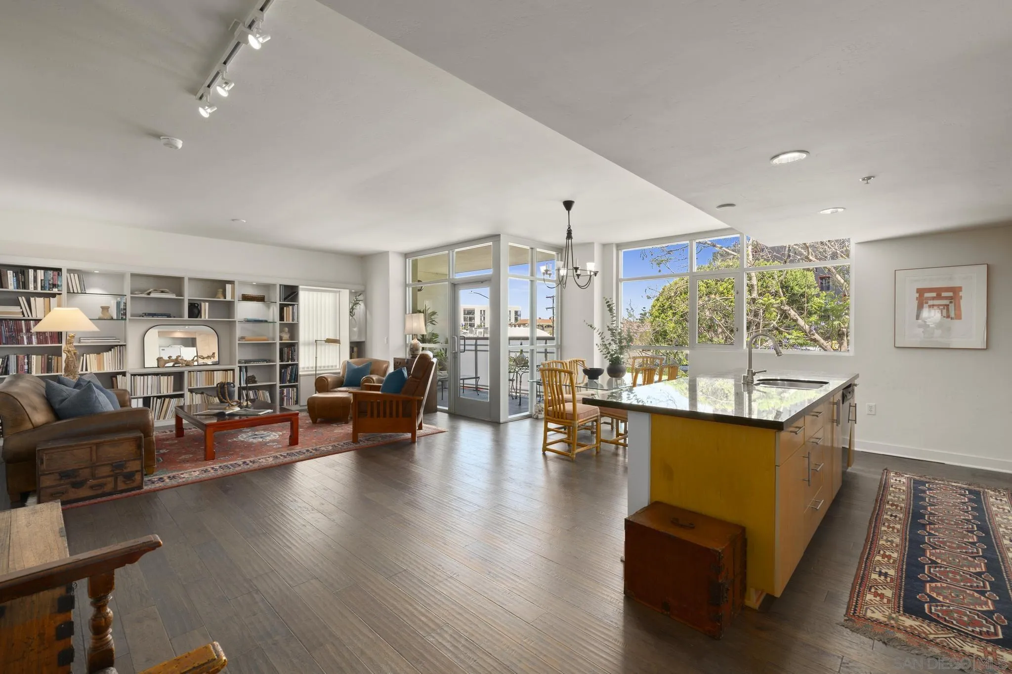 Photo #12: 250033558 Listing: Photo #12
