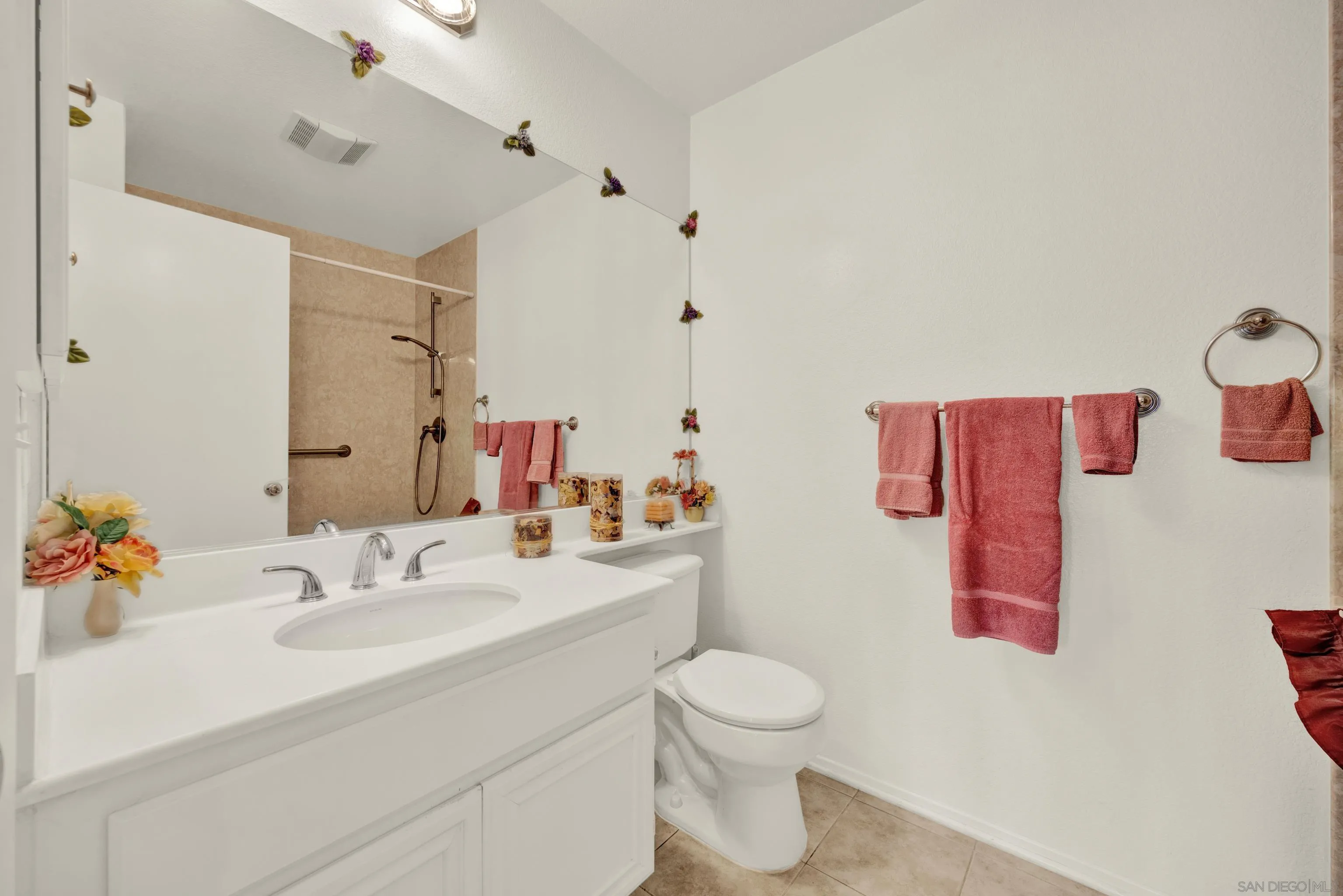 Photo #27: 250033559 Listing: Photo #27