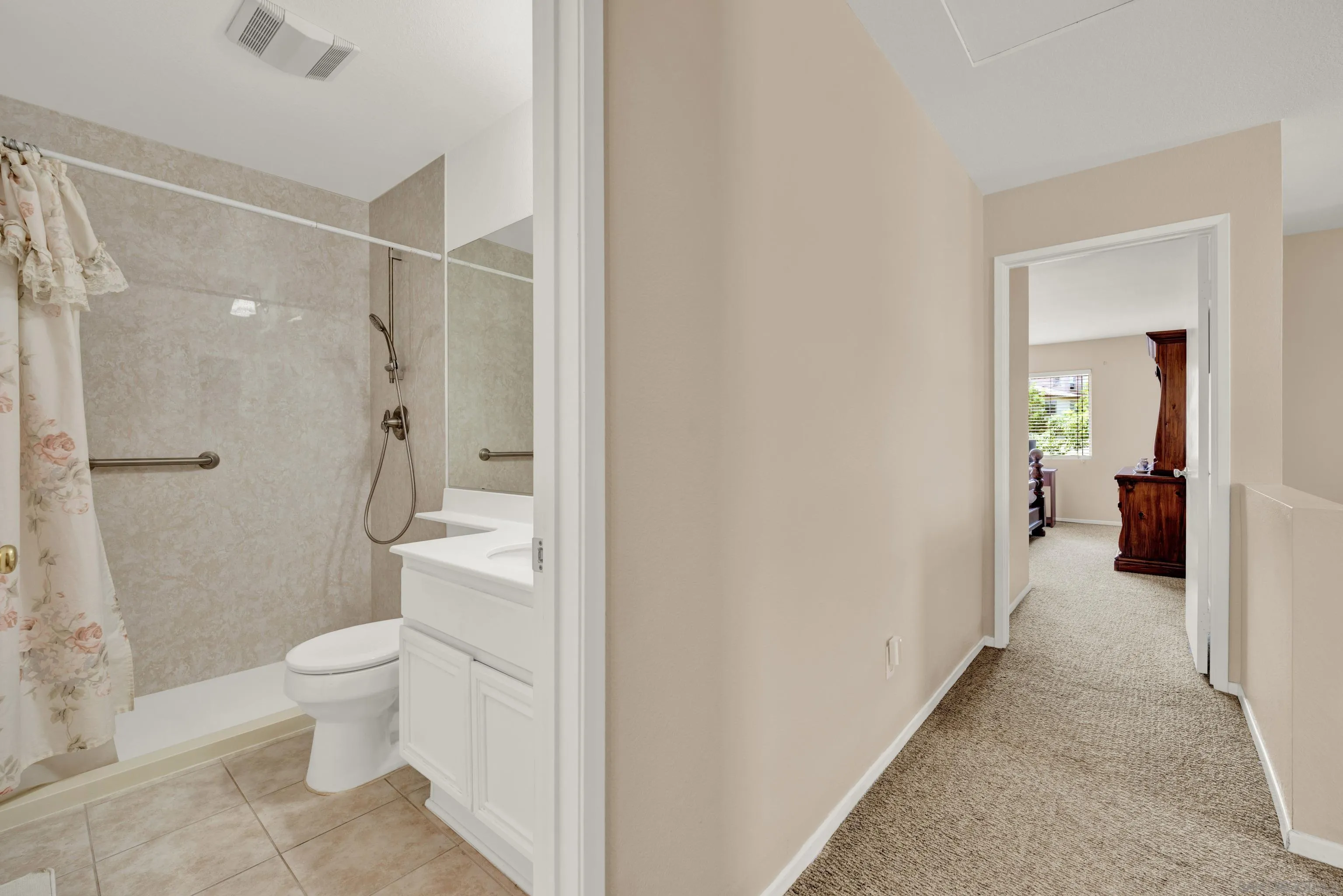 Photo #41: 250033559 Listing: Photo #41