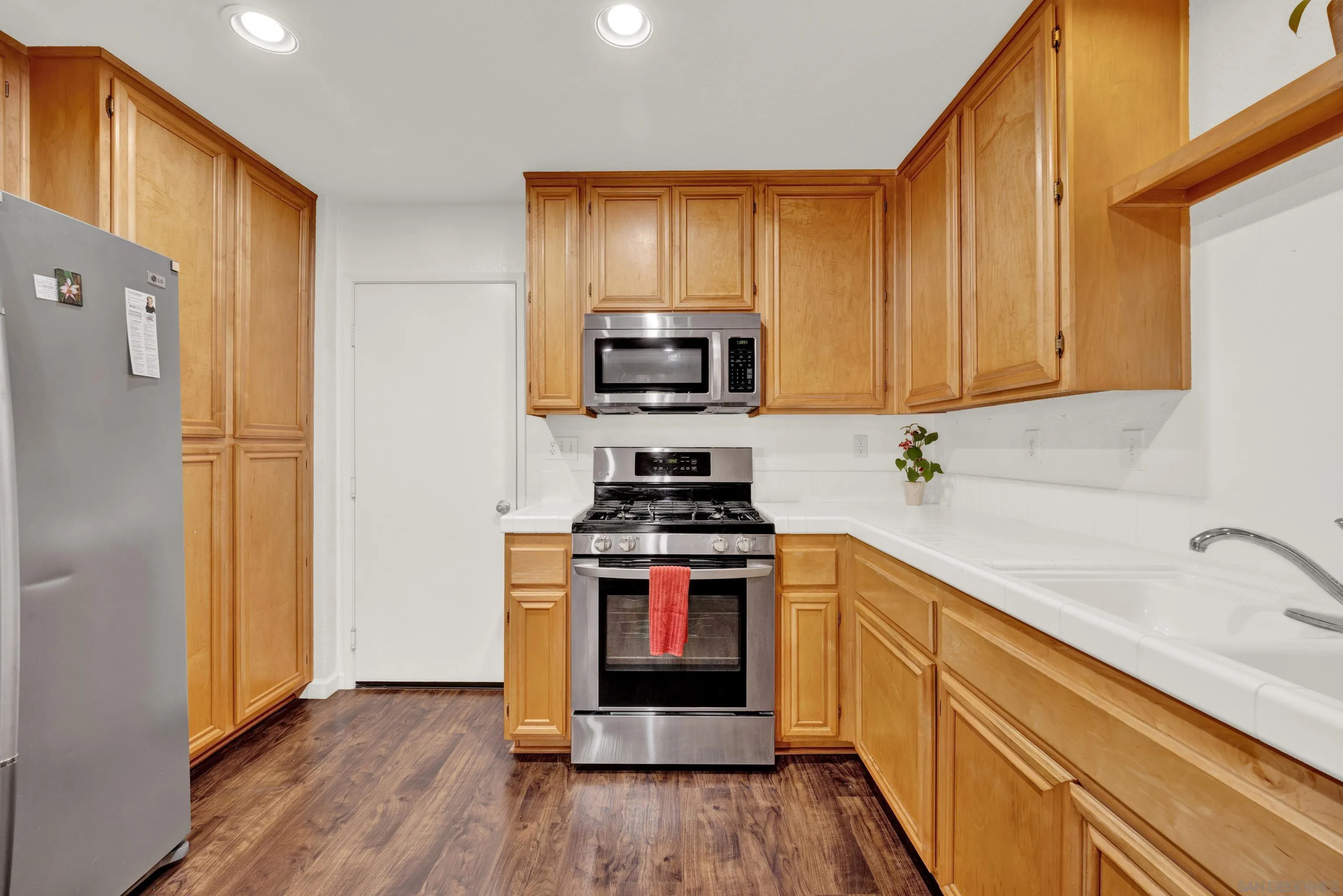 Photo #20: 250033559 Listing: Photo #20