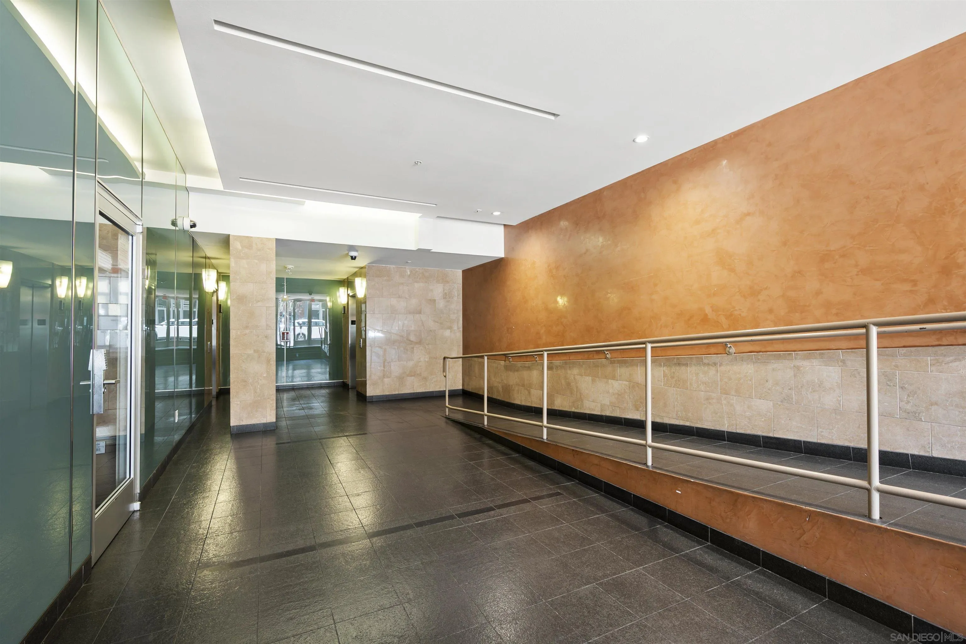 Photo #25: 250033560 Listing: Photo #25