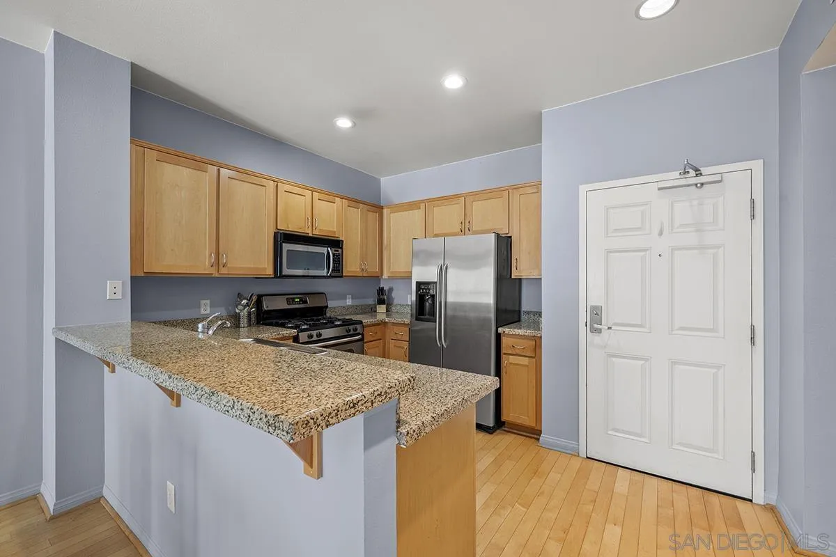 Photo #10: 250033560 Listing: Photo #10