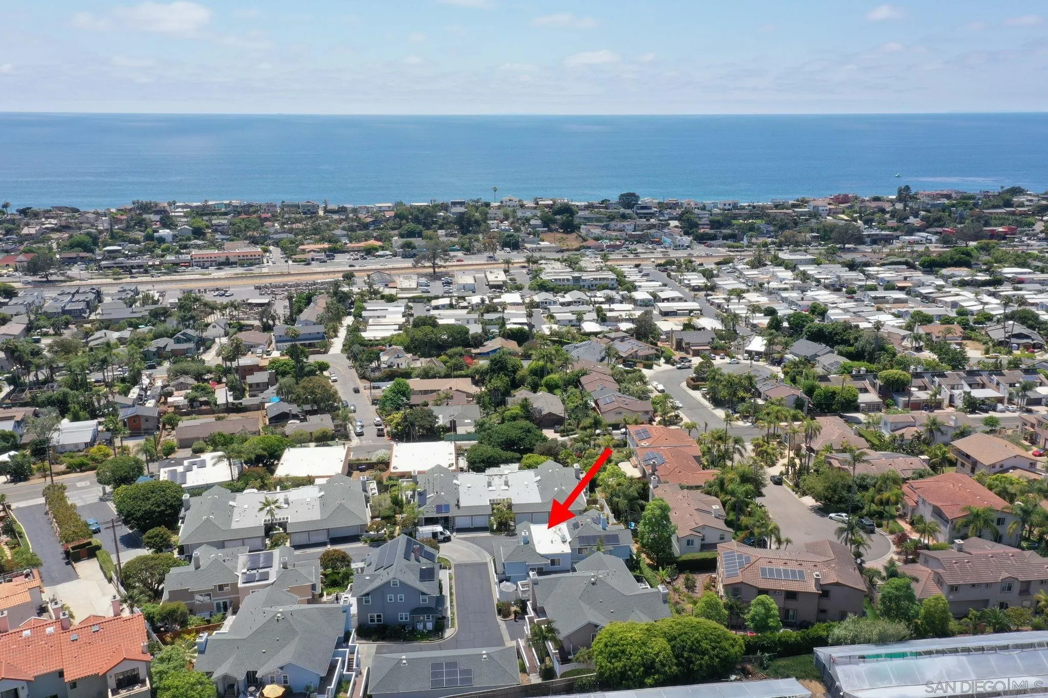 Photo #3: 250033568 Listing 