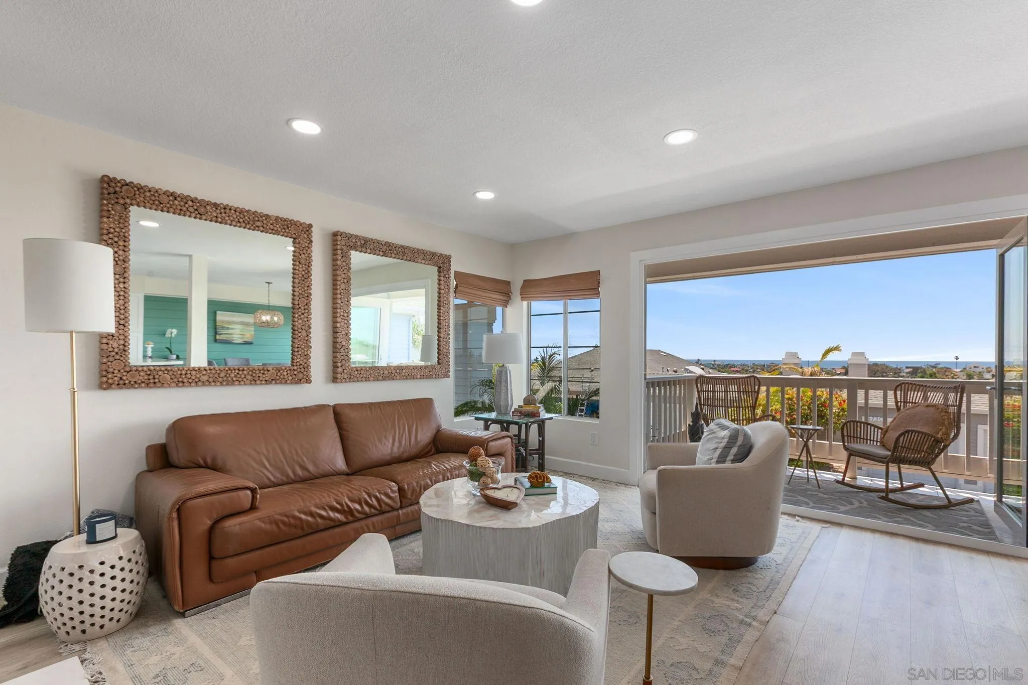 Photo #4: 250033568 Listing 