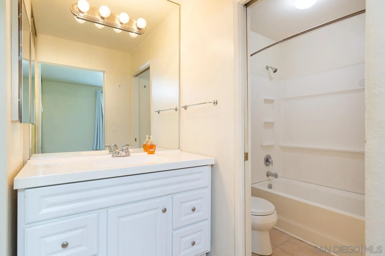 Photo #4: 250033570 Listing 