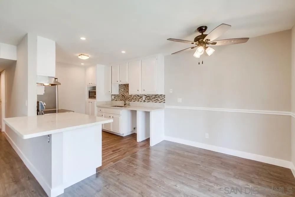 Photo #11: 250033571 Listing: Photo #11