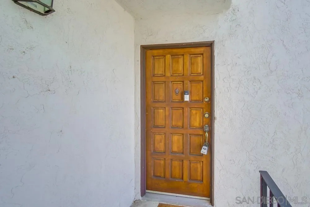 Photo #5: 250033571 Listing 