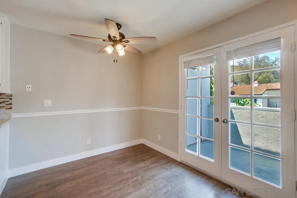 Photo #10: 250033571 Listing: Photo #10