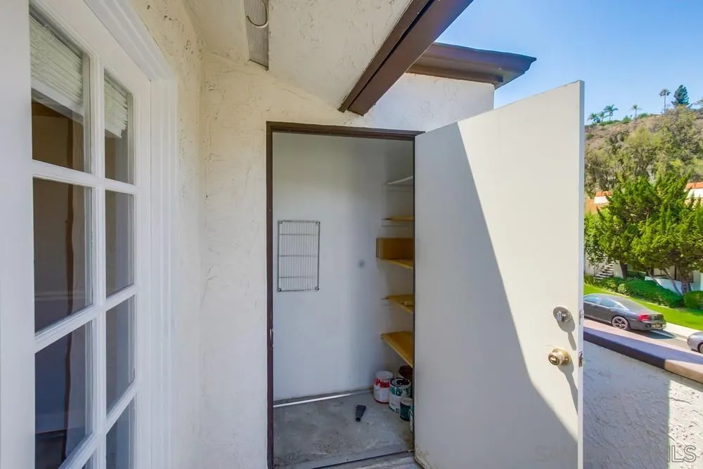 Photo #19: 250033571 Listing: Photo #19