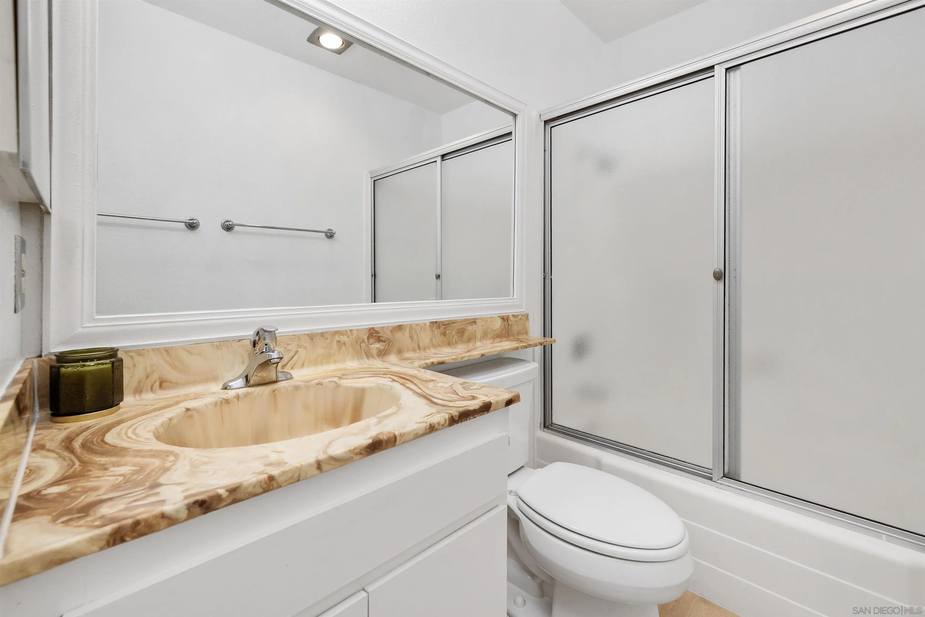 Photo #26: 250033575 Listing: Photo #26