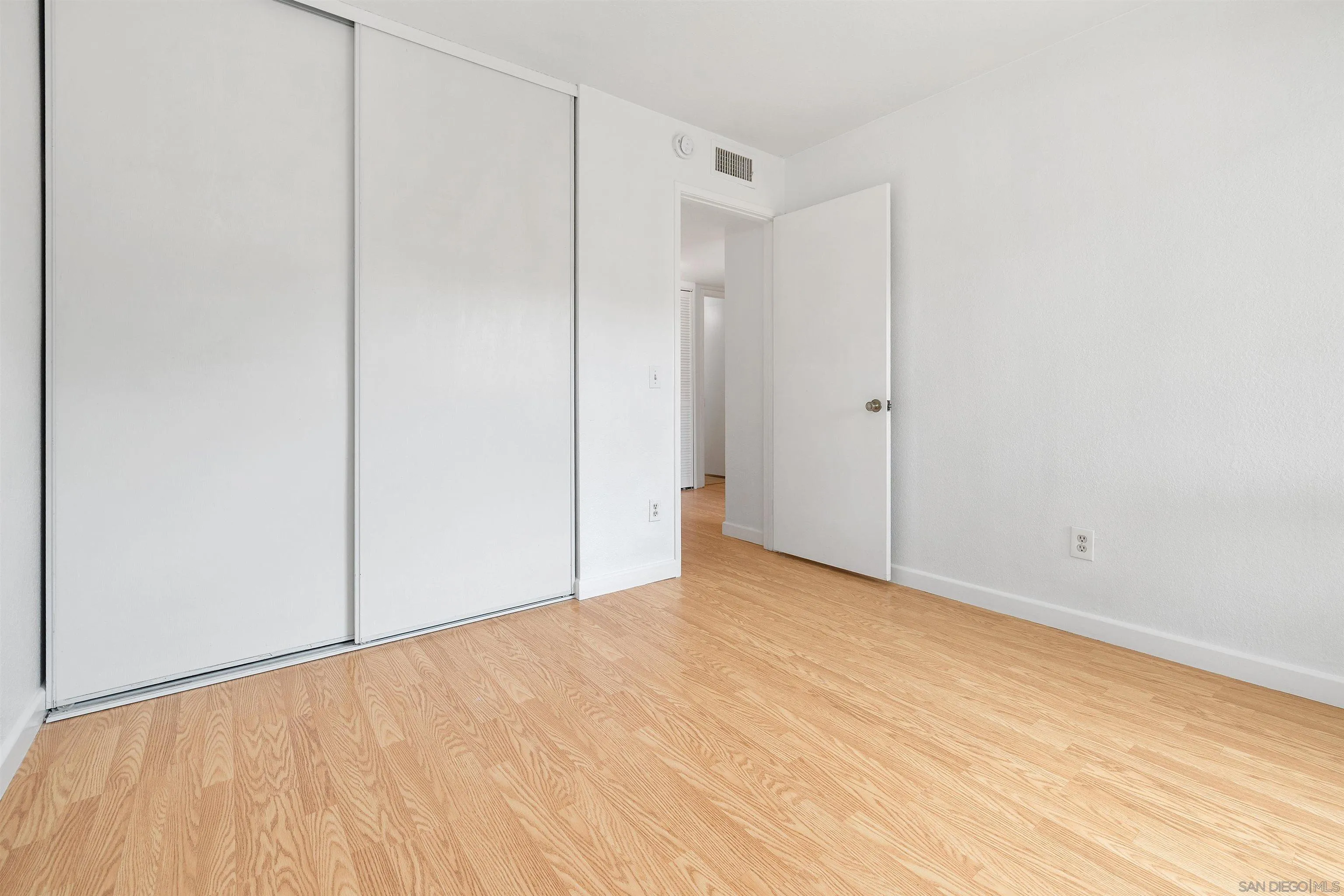 Photo #22: 250033575 Listing: Photo #22