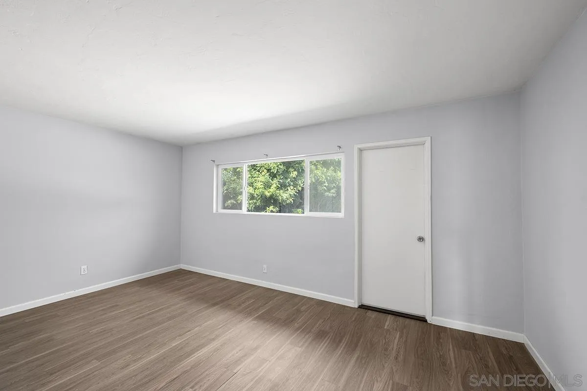 https://cdn.realtyfeed.com/cdn/127/250033589/05491b64f850ded84d593b27c1a39f4c.webp