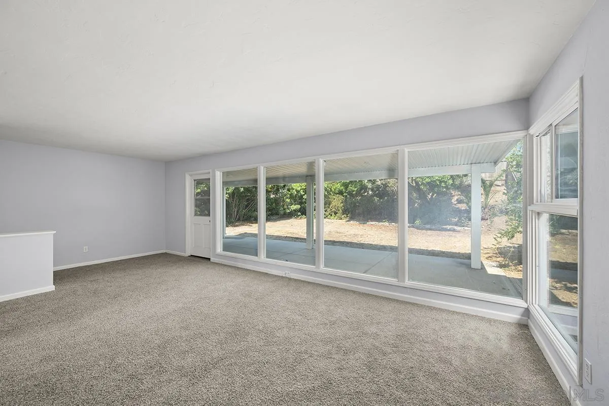 https://cdn.realtyfeed.com/cdn/127/250033589/9e7ad0f7ba6f9b5415549547e8dfbb8a.webp