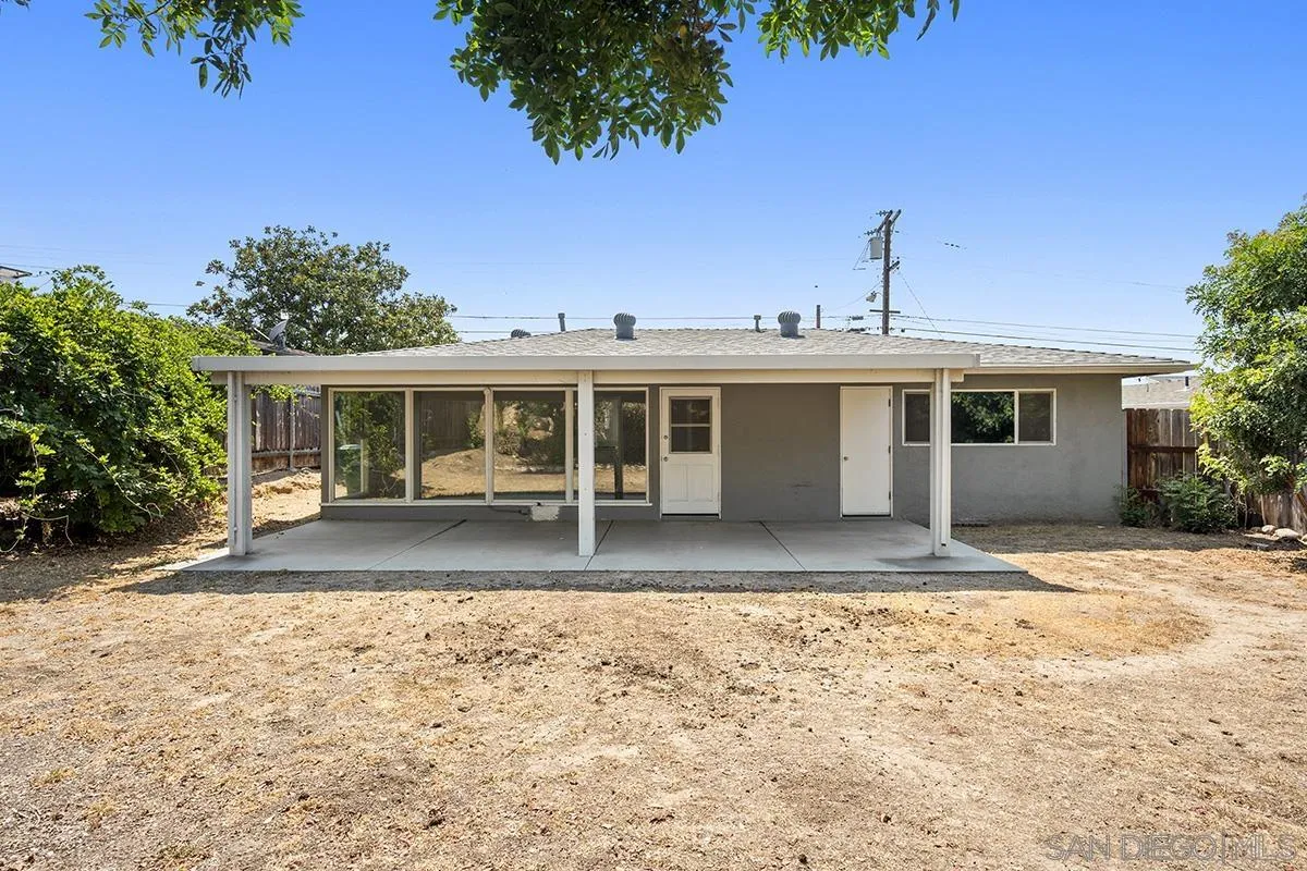 https://cdn.realtyfeed.com/cdn/127/250033589/bbd3edf51a0175b469527645132086d9.webp