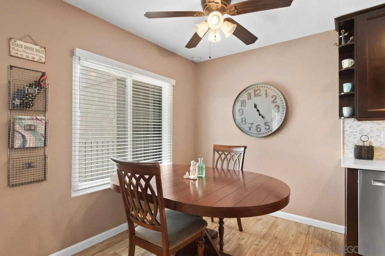 Photo #7: 250033608 Listing: Photo #7