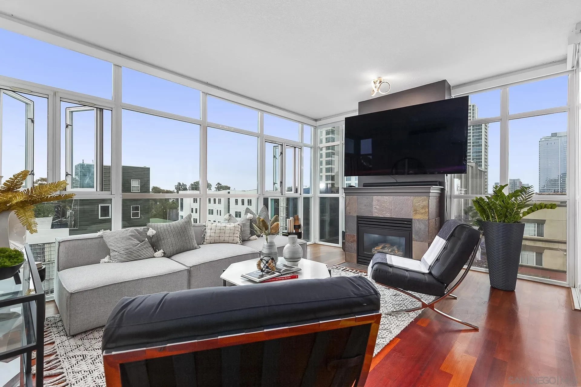 Photo #9: 250033611 Listing: Photo #9