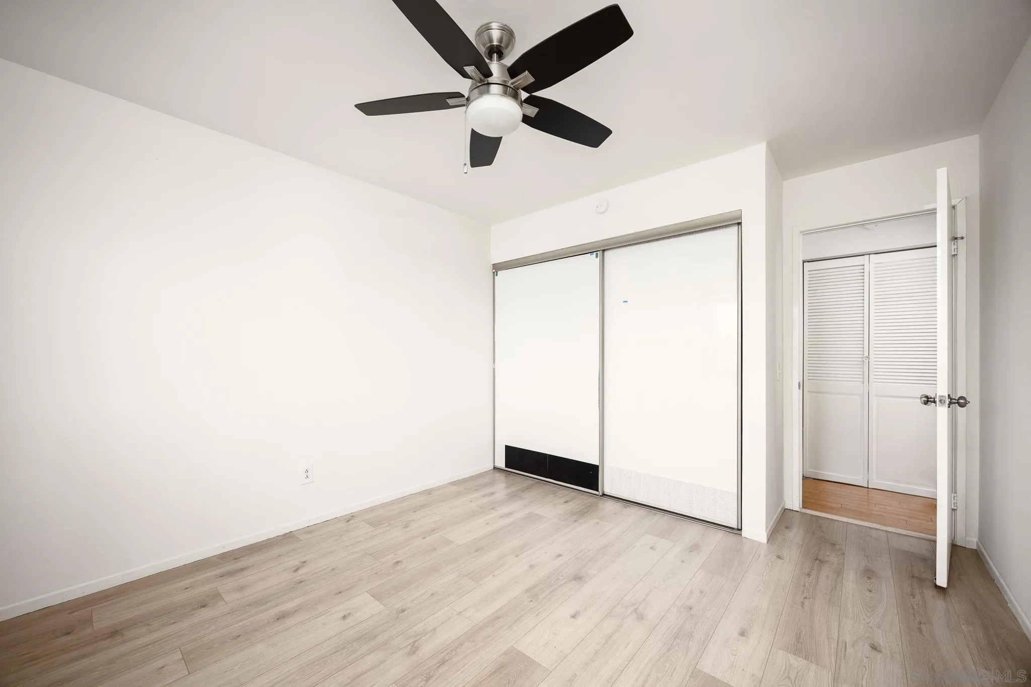 Photo #26: 250033613 Listing: Photo #26