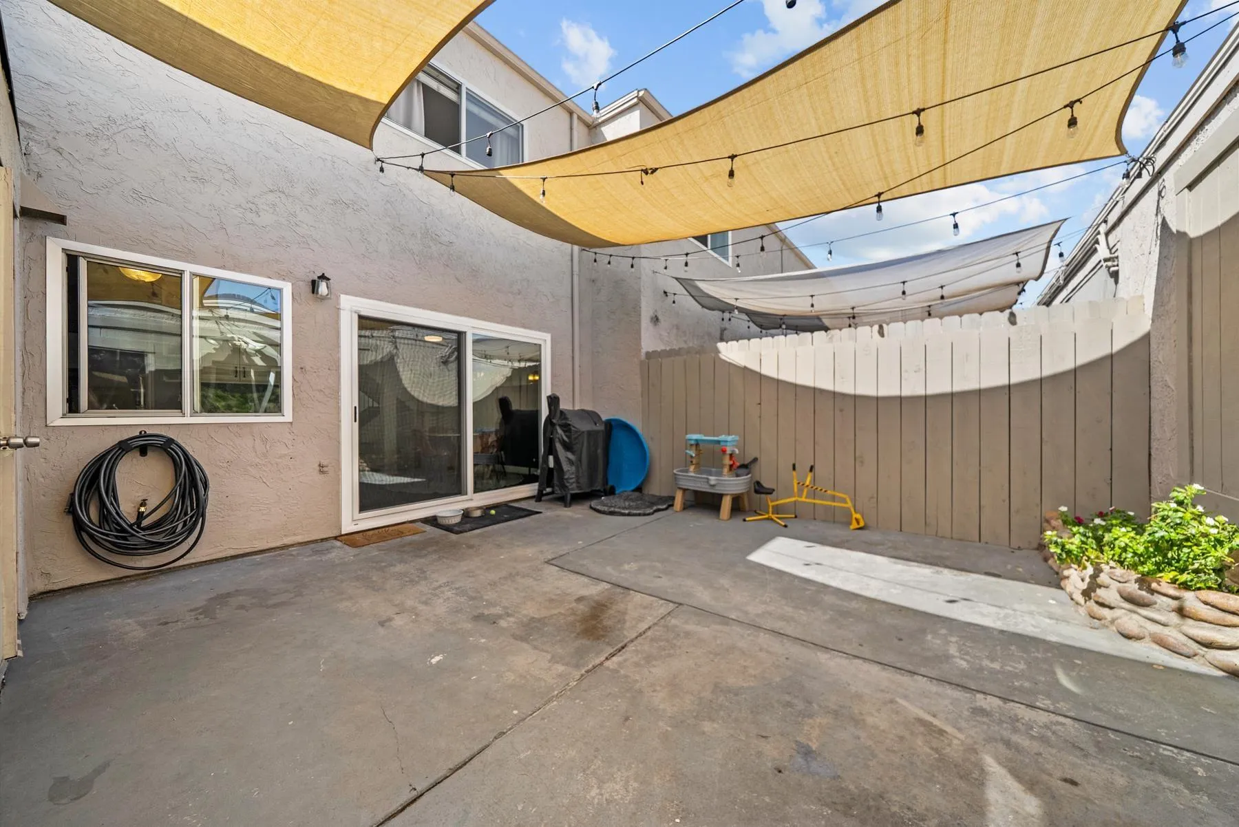 https://cdn.realtyfeed.com/cdn/127/250033614/03ba0c82be4d20b005f141425c2f056d.webp
