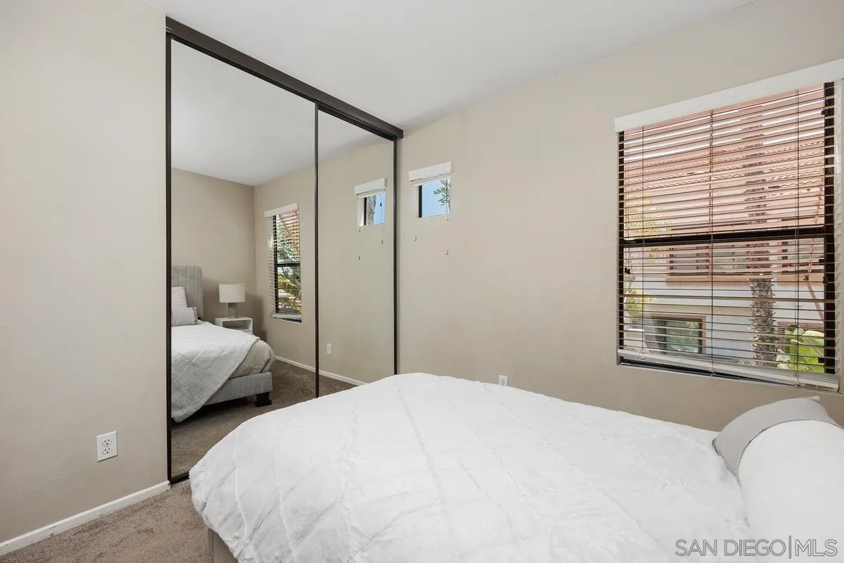 Photo #23: 250033632 Listing: Photo #23