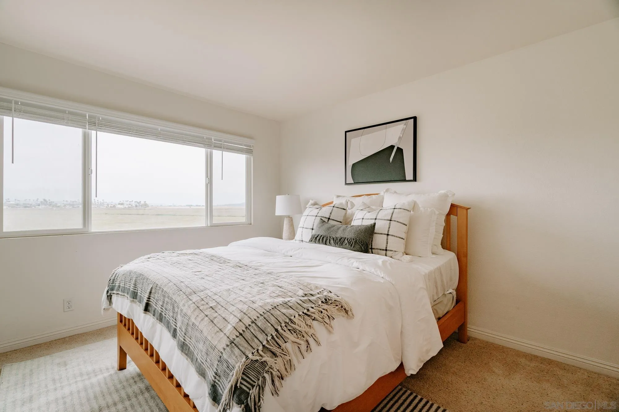 cdn/127/250033633/fd53cd00962617bed71d1ec2daa24d27.webp