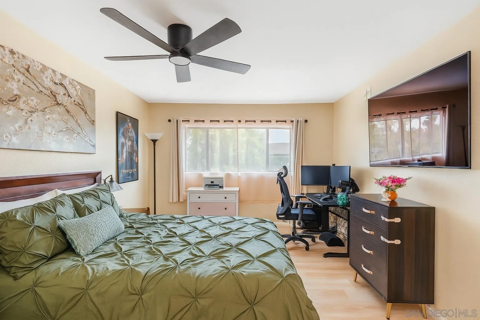 Photo #10: 250033635 Listing: Photo #10