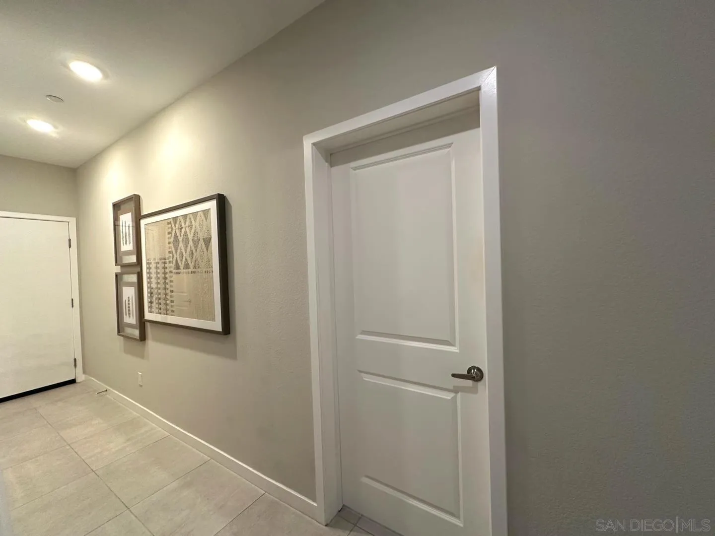 Photo #8: 250033640 Listing: Photo #8