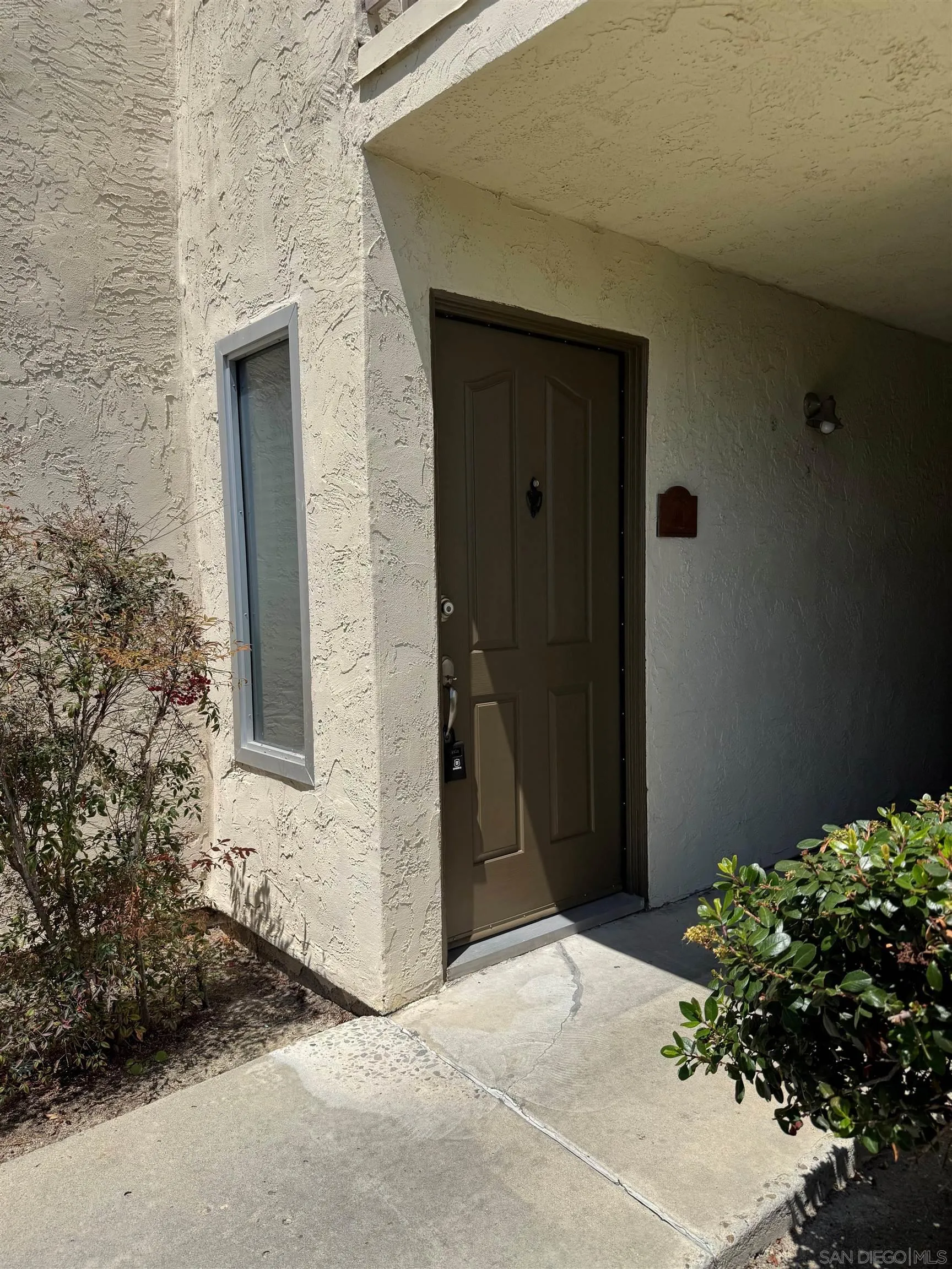 Photo #5: 250033645 Listing 