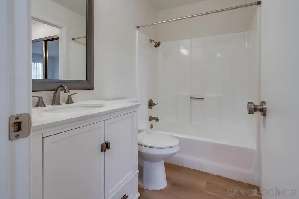 Photo #14: 250033646 Listing: Photo #14