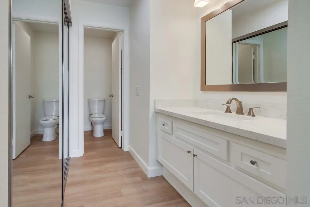 Photo #11: 250033646 Listing: Photo #11