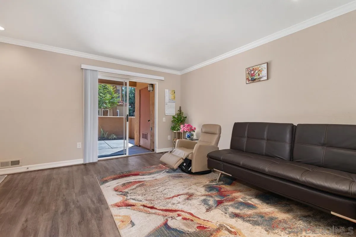 Photo #6: 250033650 Listing 