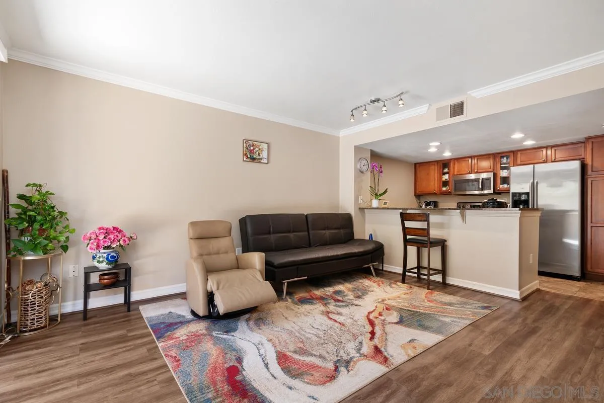 Photo #4: 250033650 Listing 