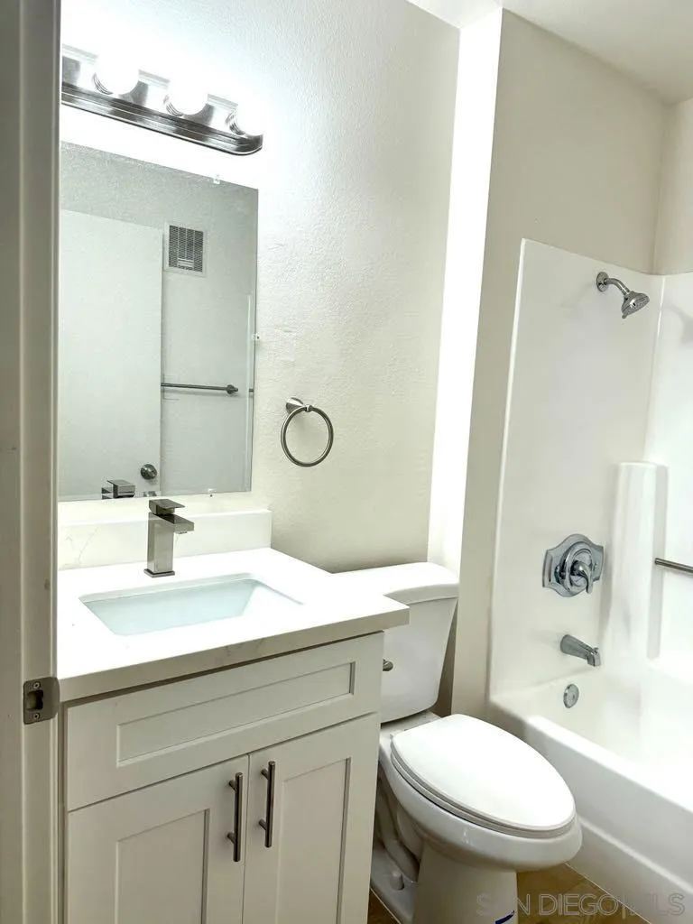 Photo #6: 250033653 Listing 