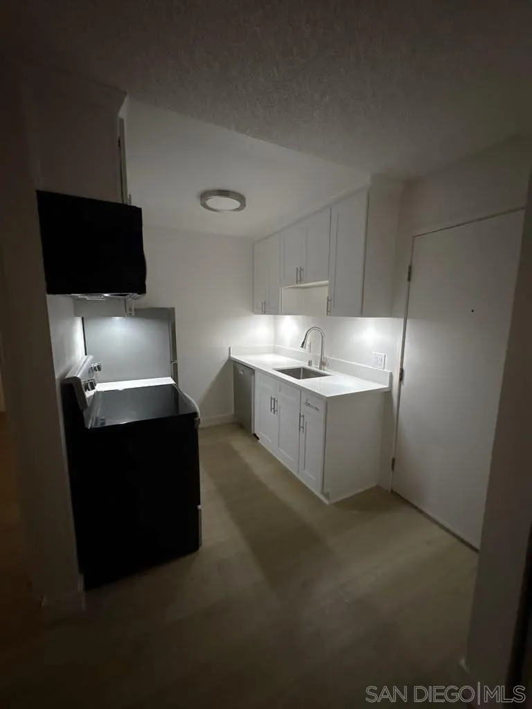 https://cdn.realtyfeed.com/cdn/127/250033653/d15efe935963b2e9a4fd0f5dc3bc3aab.webp