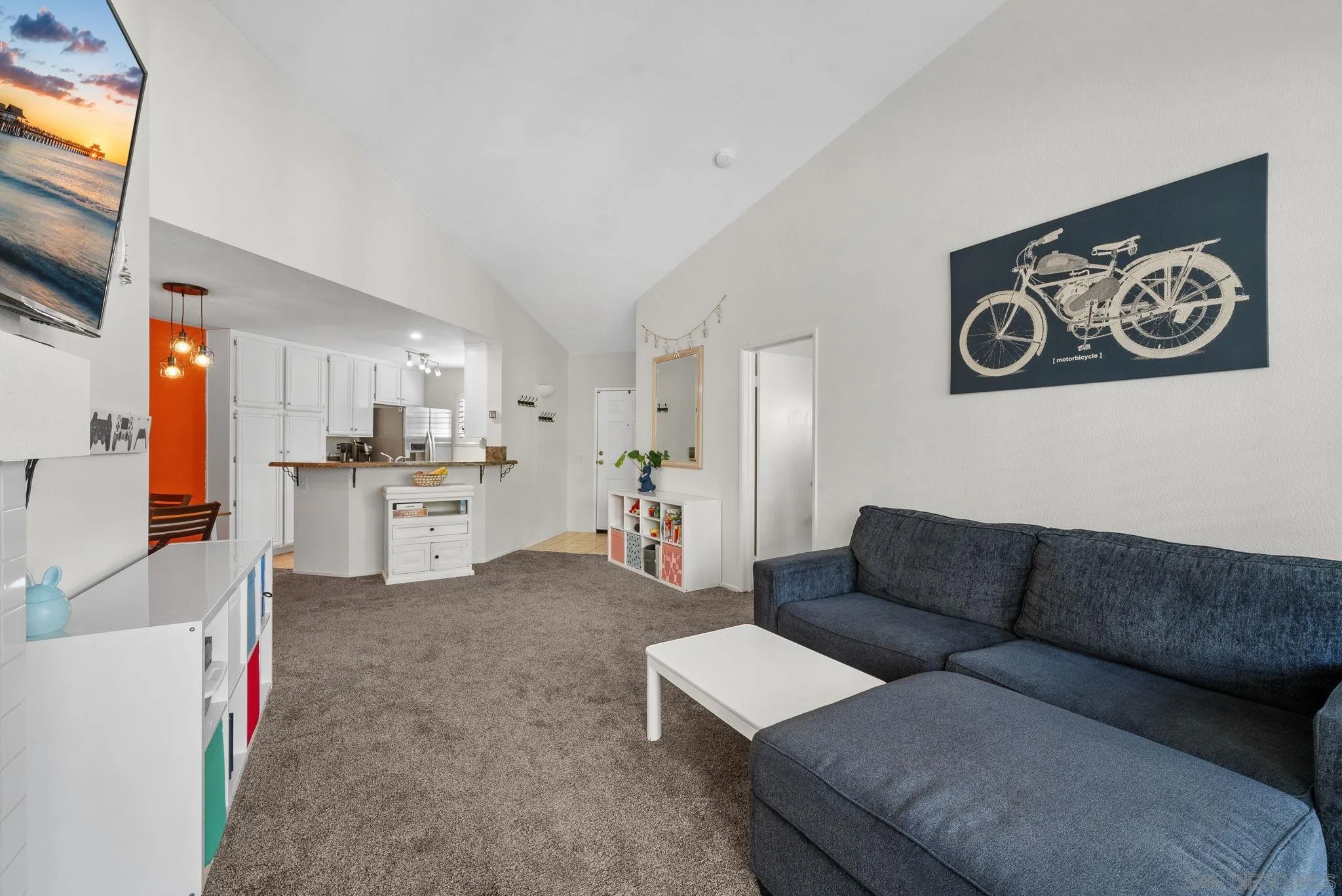 Photo #5: 250033654 Listing 