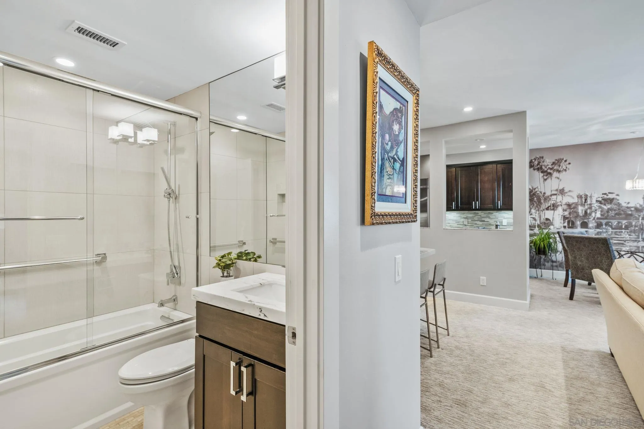 Photo #14: 250033655 Listing: Photo #14
