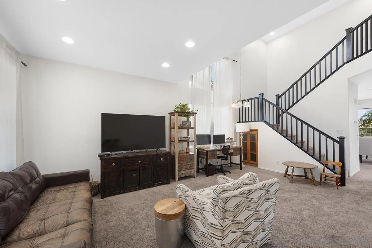 https://cdn.realtyfeed.com/cdn/127/250033657/c5da2d318f60ecdd5012ca954407cd86.webp