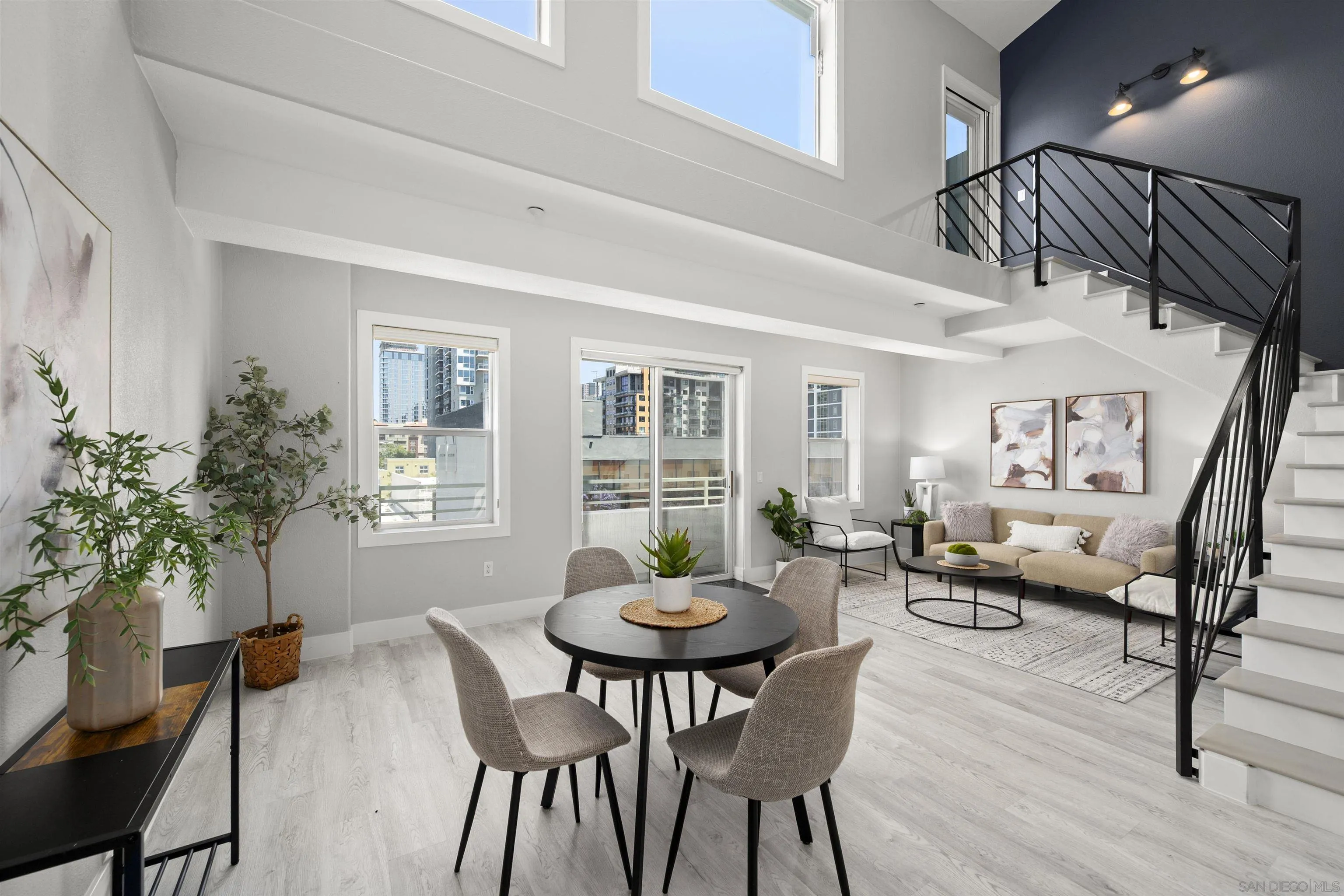 Photo #4: 250033660 Listing 