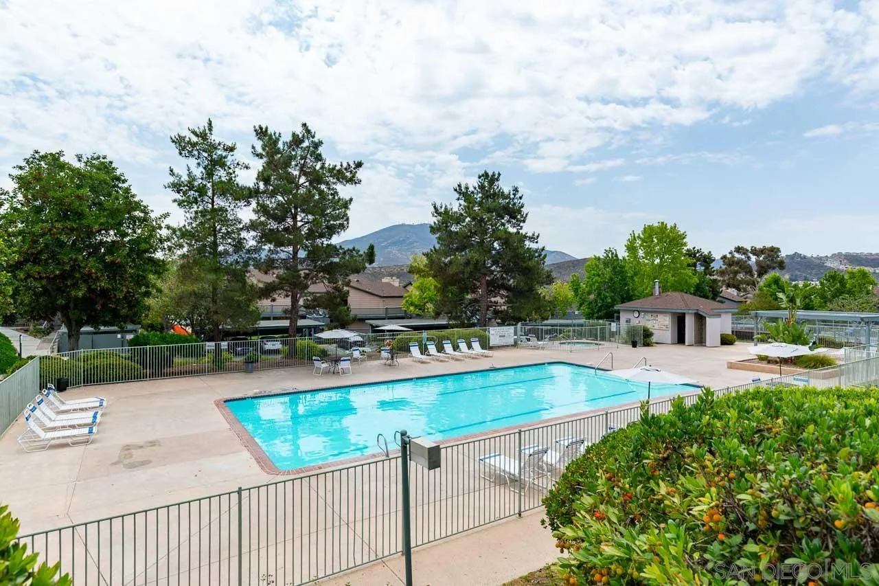https://cdn.realtyfeed.com/cdn/127/250033661/94c9787e71c8cdca1db956d5b41edc09.webp